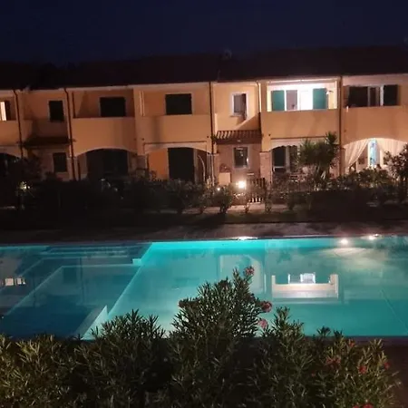 Baia Delle Mimose H9 Apartment *